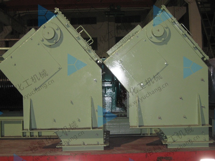 旋轉(zhuǎn)布料器【液壓控制中間料倉】